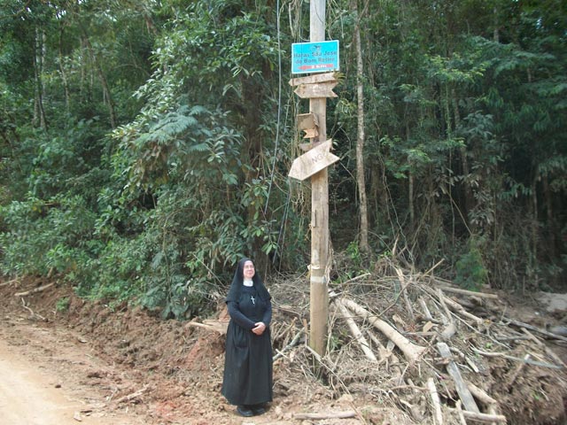 high water mark below blue sign